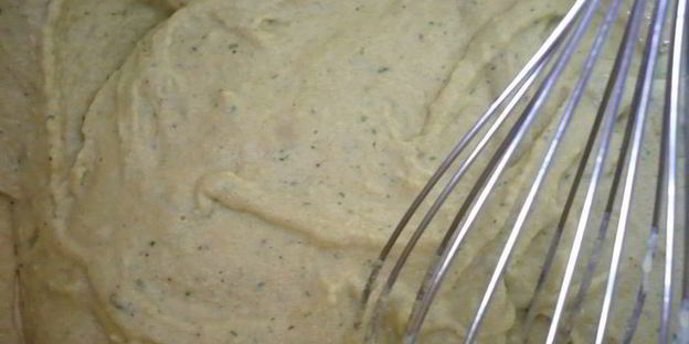 ньокки с базиликом под соусом из грецкого ореха