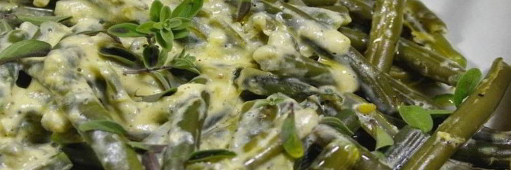 Фасоль стручковая с яйцом