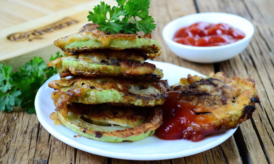 Рецепт кабачков в кляре с фаршем по-домашнему