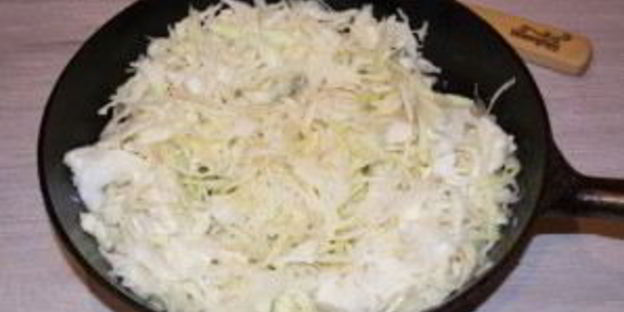 капуста, тушенная с фасолью