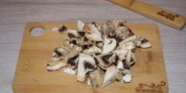 капуста, тушенная с фасолью