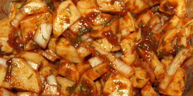 картофель, запеченный в томате