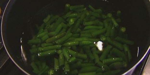 кускус с фасолью, гранатом и сладким перцем