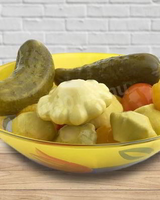 Патиссоны с помидорами и огурцами