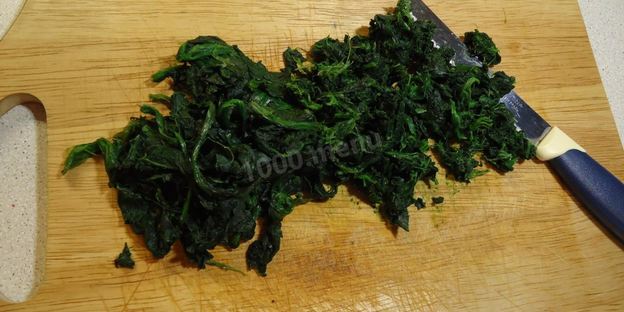 шпинат с яйцом в духовке