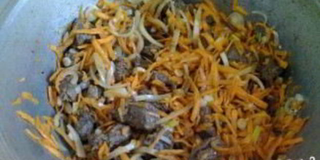 тушеная капуста с картошкой мясом