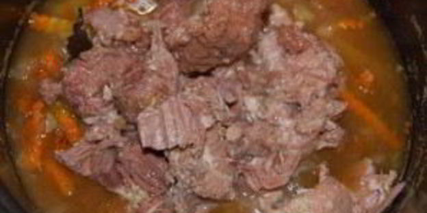 тушеная картошка с тушенкой