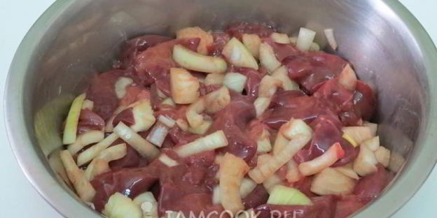 куриная печень с картошкой в духовке