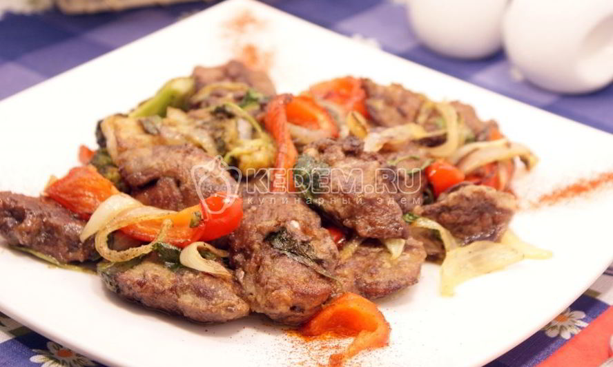 Рецепт куриной печени с овощами