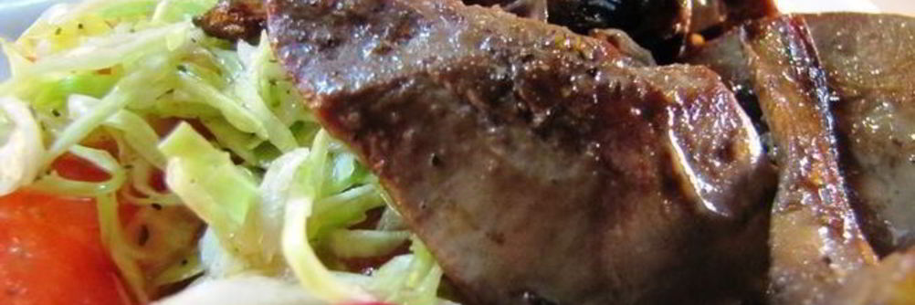 Куриная печень с шампиньонами