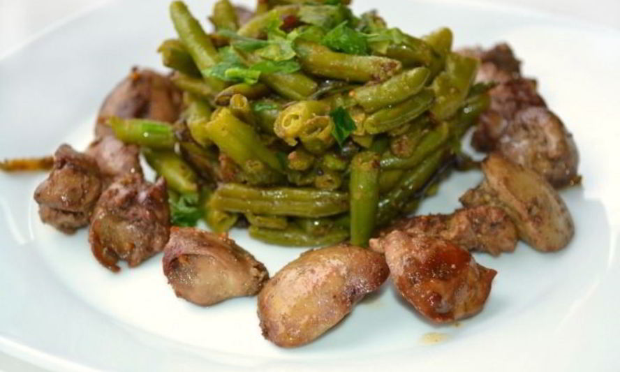 Рецепт куриной печени со стручковой фасолью