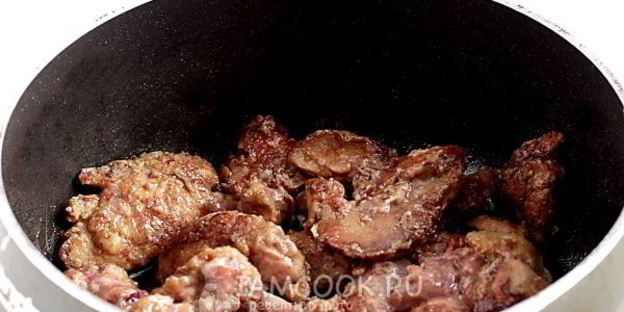 куриная печень жареная с луком