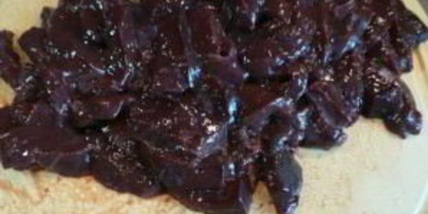 печень говяжья на сковороде