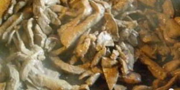 печень по-строгановски с грибами