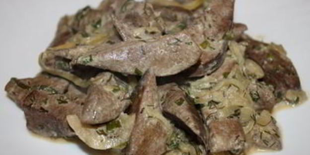 печень по-строгановски