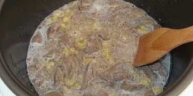 печень с макаронами в мультиварке