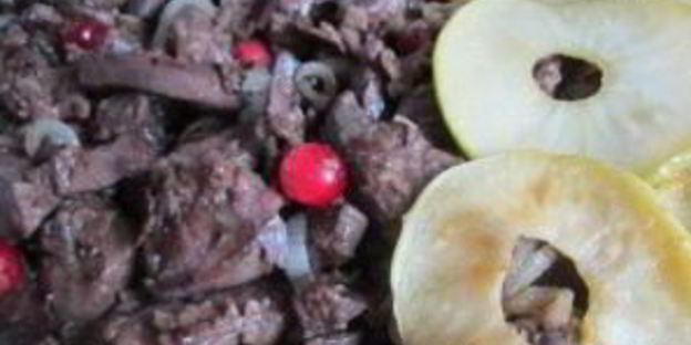 печень с яблоками в духовке