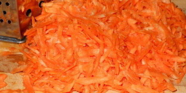 печень тушеная в томатном соку