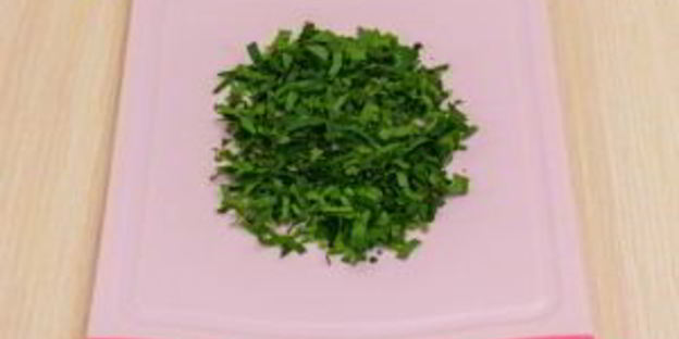 печень в беконе в томатном соусе