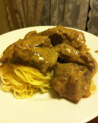 Печень ягненка в сметане