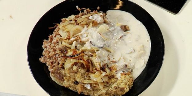 печенка с гречкой