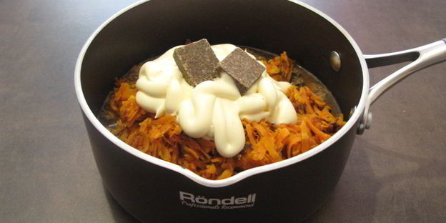 тушеная куриная печень