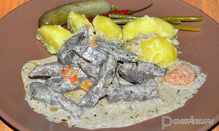 Рецепт тушеной свиной печени в сметане