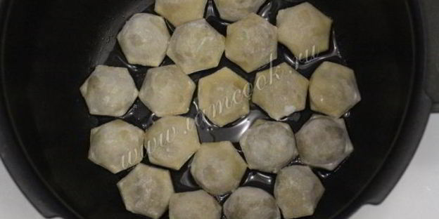 пельмени жареные в мультиварке