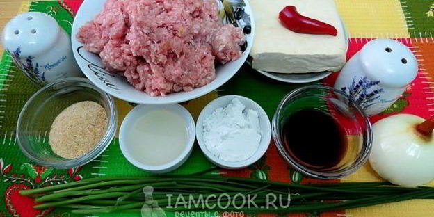 цветные китайские пельмени