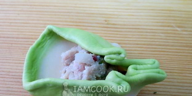 цветные китайские пельмени