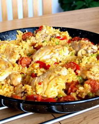 Испанская паэлья с куриным филе