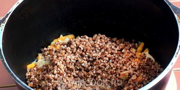 плов из гречки с курицей