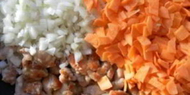 плов из куриных бедрышек