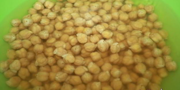 плов с говядиной, курицей и нутом в мультиварке