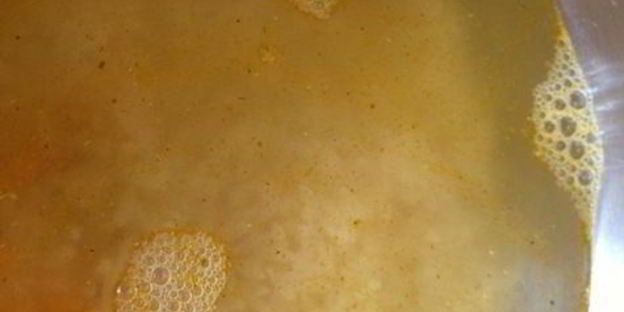 плов с сухофруктами, апельсинами и копченой корейкой