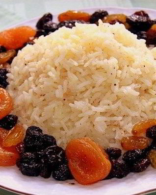 Плов с сухофруктами в мультиварке