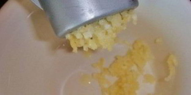 плов в духовке на противне