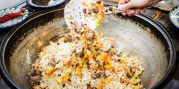 праздничный плов