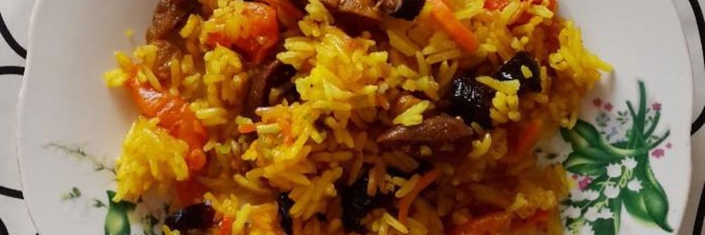 Сладкий плов в мультиварке с сухофруктами, изюмом