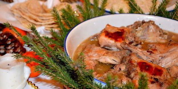 фрикасе из кролика с рисом и лепешками