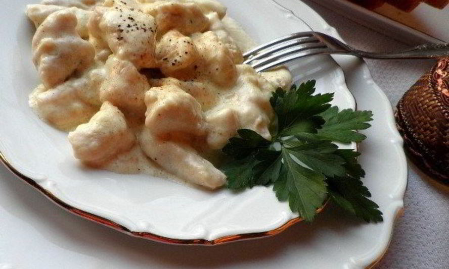 Рецепт фрикасе из курицы с мускатным орехом