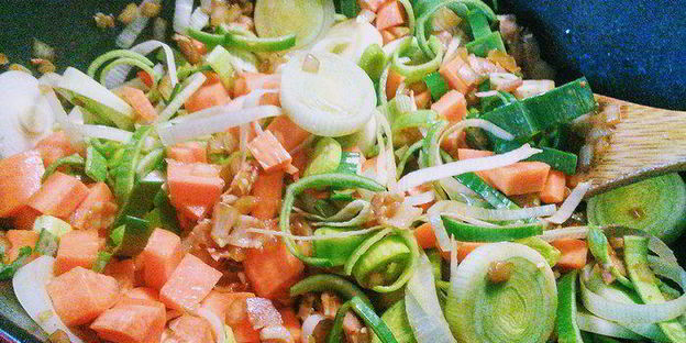 говяжье рагу в томатно-сливочном соусе