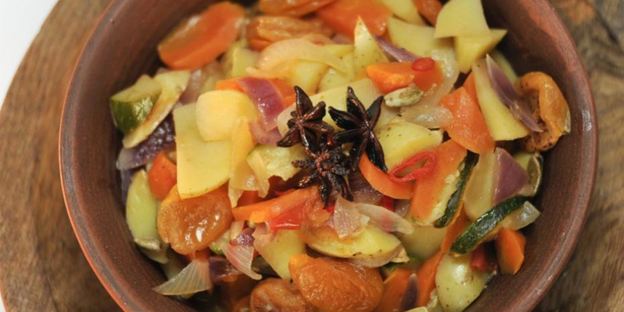 картофельное рагу с курагой