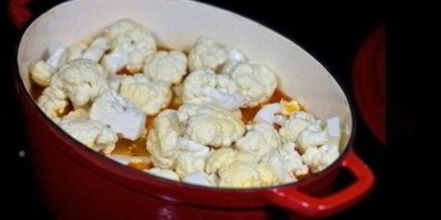 куриное рагу с цветной капустой и помидорами