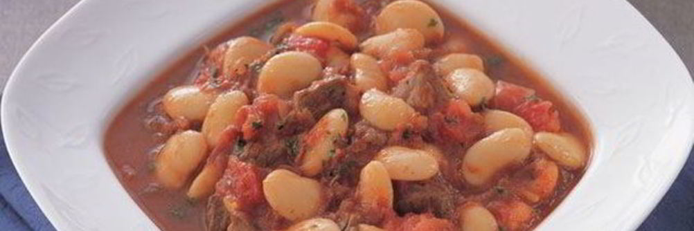 Мясное рагу с белой фасолью
