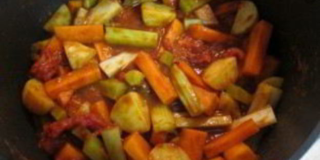 овощное рагу с грибами и кускусом