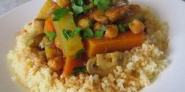 овощное рагу с грибами и кускусом