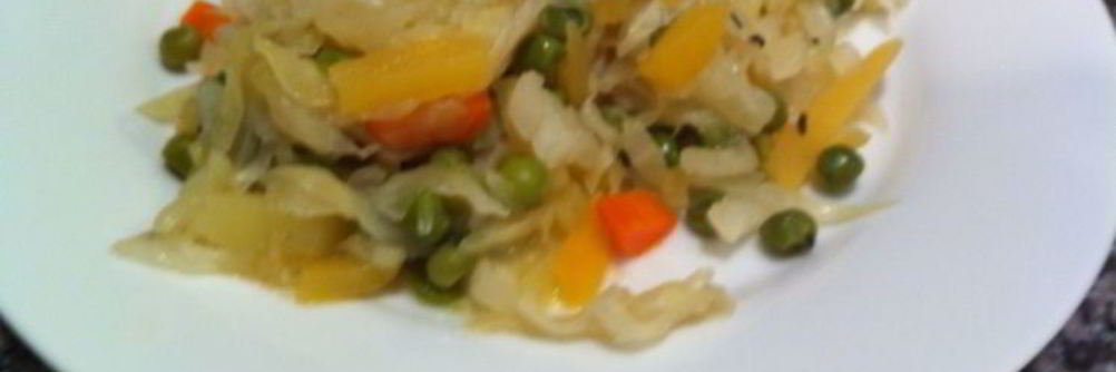 Овощное рагу с капустой