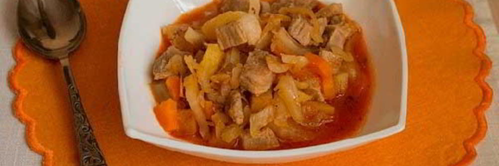 Овощное рагу с мясом и картошкой