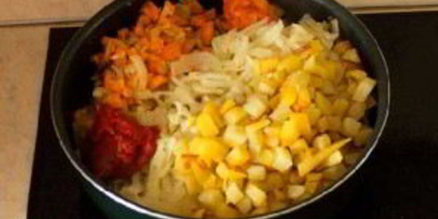 овощное рагу с мясом и картошкой